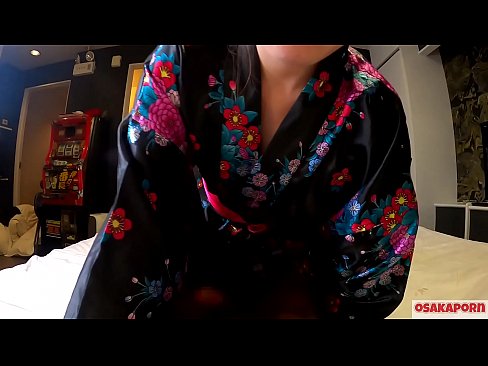 ❤️ Yosh cosplay qiz sevadi jinsiy aloqa uchun orgazm bilan squirt bir otliq ayol va bir minut. An'anaviy yapon kostyumidagi tukli mushuk va chiroyli ko'krakli osiyolik qiz havaskor videoda sikish o'yinchoqlari bilan onanizmni ko'rsatmoqda. Sakura 3 OSAKAPORN. ❤️ Sifatli porno uz.courseclass.ru