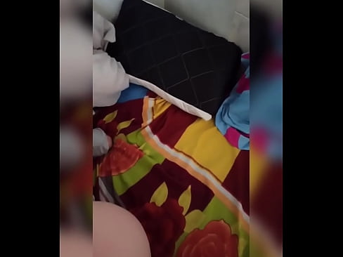 ❤️ Mening xonadoshim uyda yolg'iz qoladi, chunki eri ta'tilga ketadi va men uni sikish va eshagini sut bilan to'ldirish imkoniyatidan foydalanaman ❤️ Sifatli porno uz.courseclass.ru
